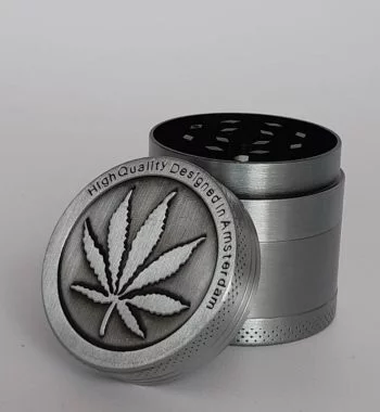 Display Dreamliner Goldbar Grinders M  METAL KEYCHAIN GRINDER BIG LEAF 4069 1 350x380