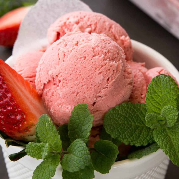 Shisha pen 600 Puff Strawberry Icecream  Shisha pen 600 Puff Strawberry Icecream easy no churn strawberry ice cream recipe 6 570x570